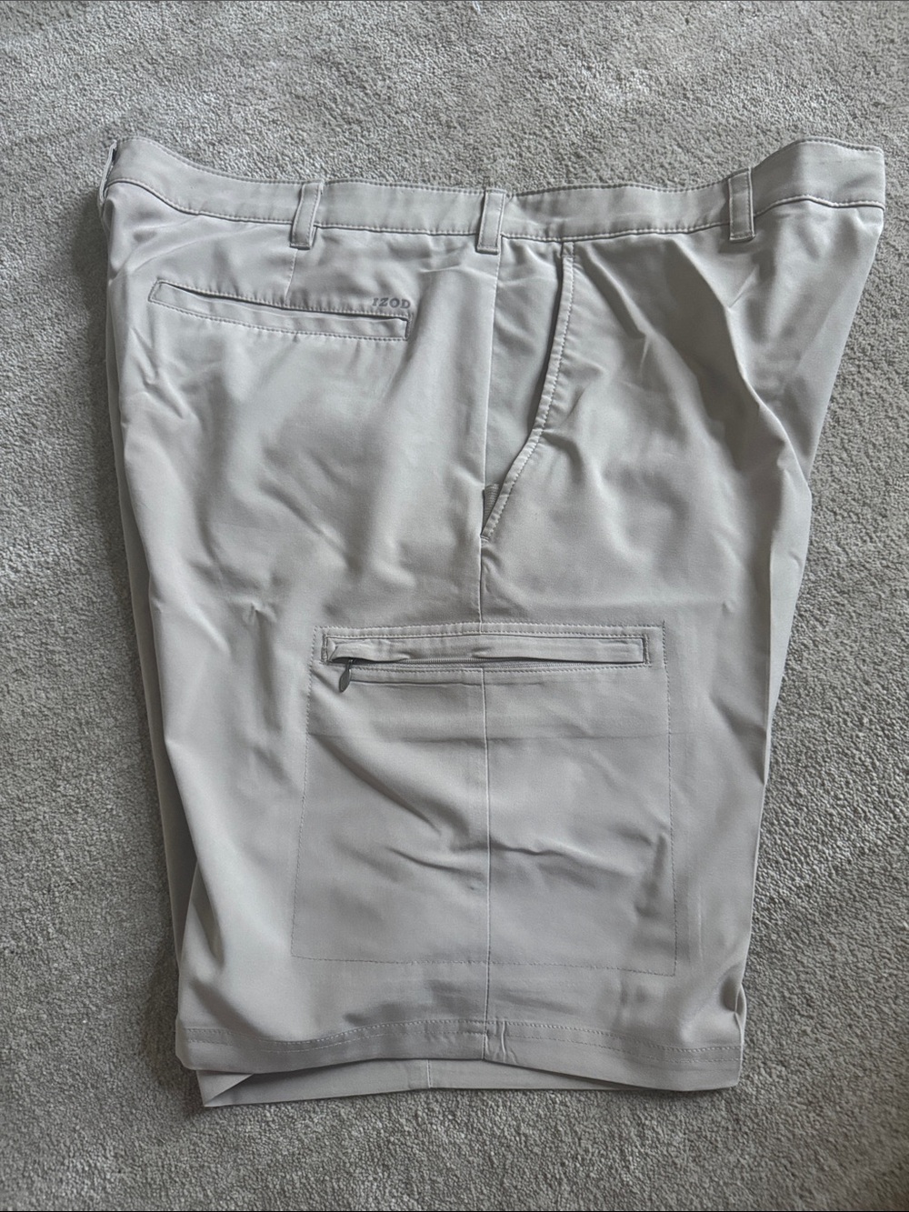 Izod Men's Light Beige Hybrid Performance Shorts